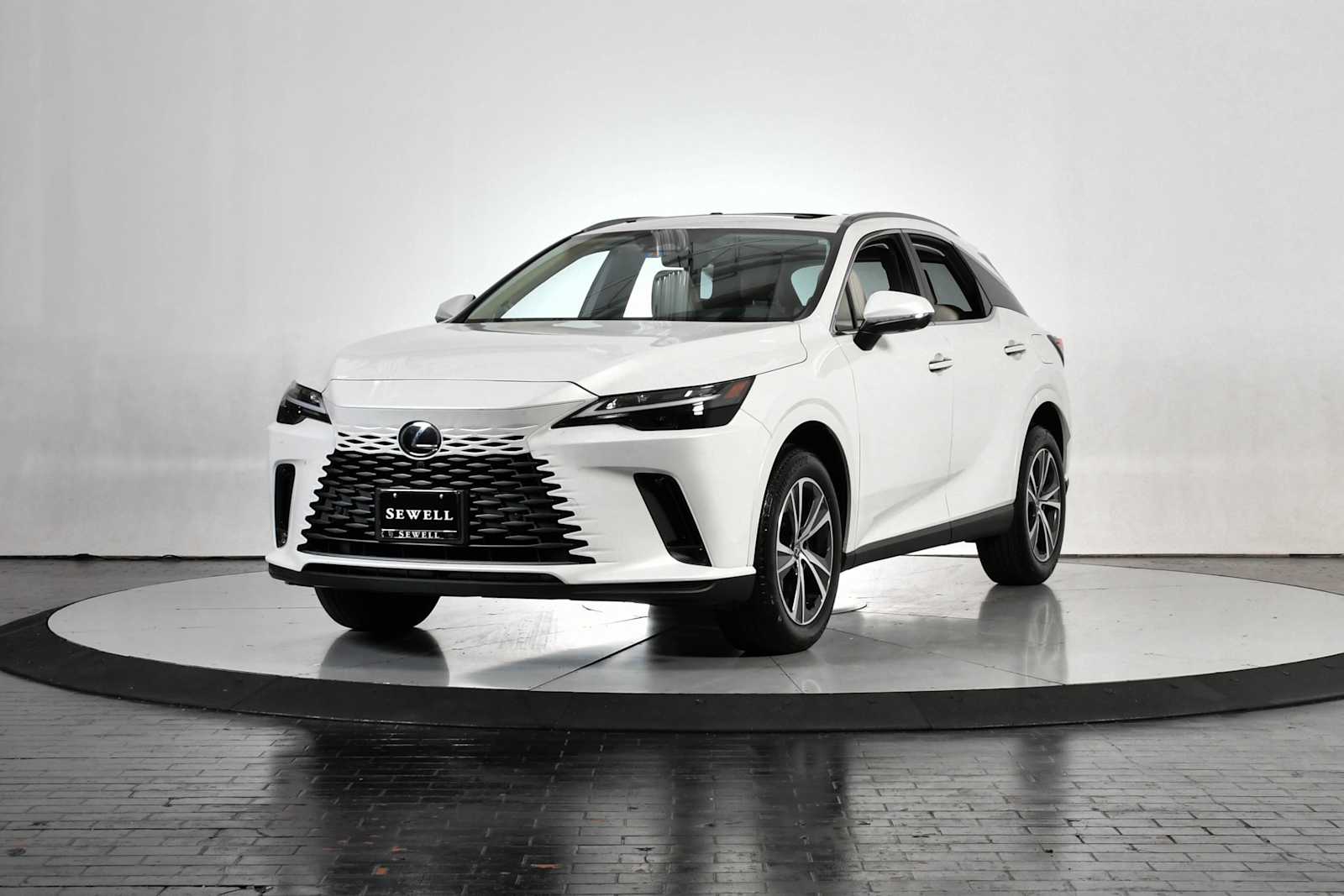 2023 Lexus RX 350's photo