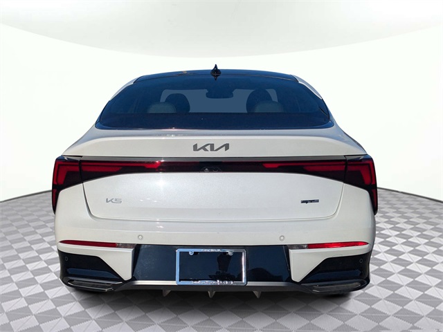 2025 Kia K5 GT-Line photo 4