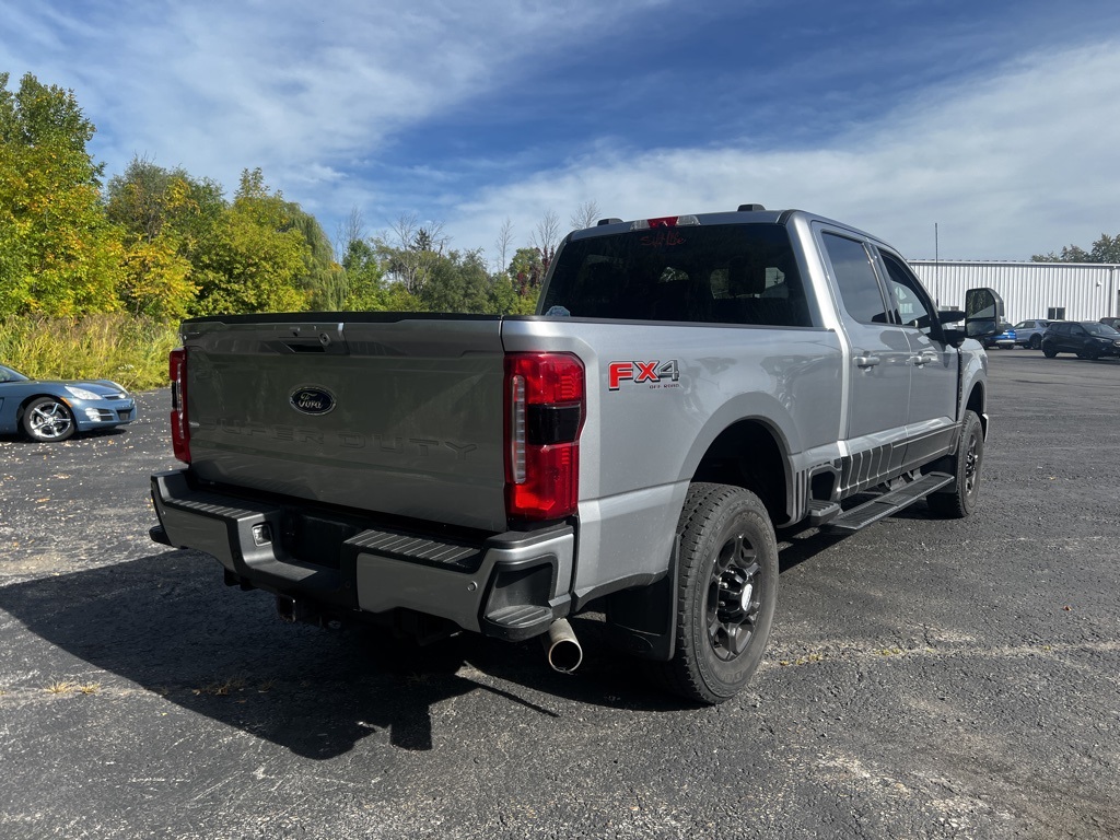 2023 Ford F-250 XLT photo 10
