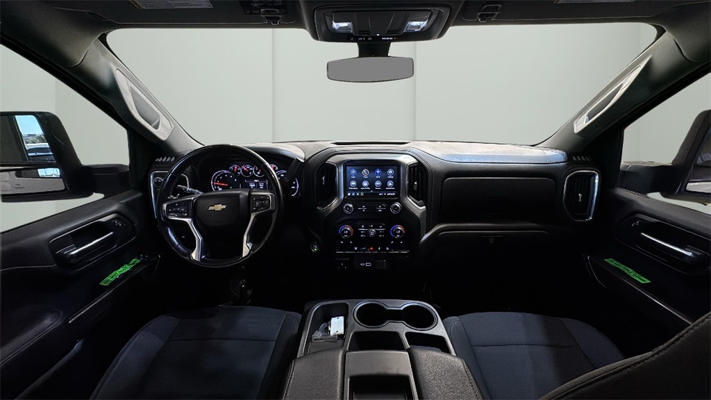 2023 Chevrolet Silverado LT photo 12