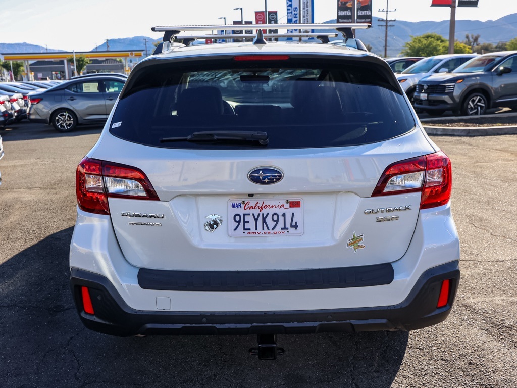 2019 Subaru Outback 3.6R Touring photo 4