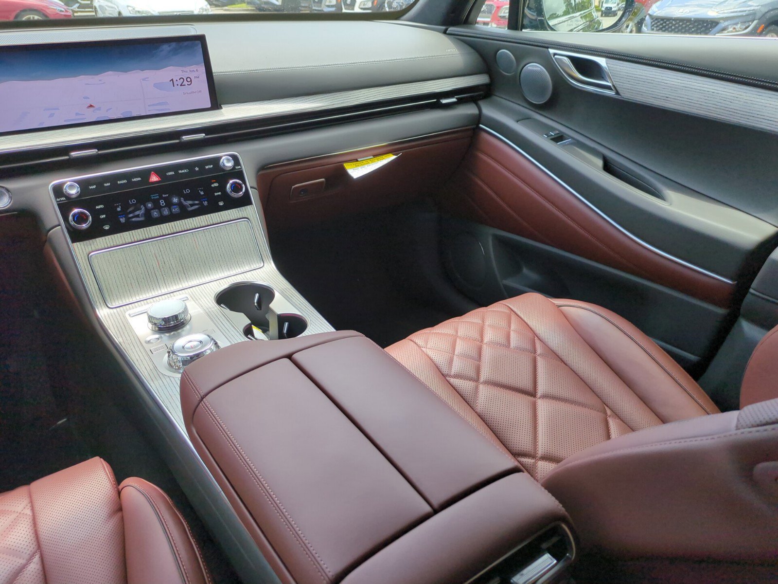 2025 Genesis GV80 3.5T Prestige photo 14