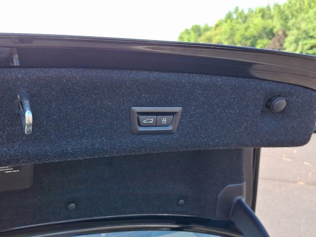 2025 Bmw 330i xDrive photo 25
