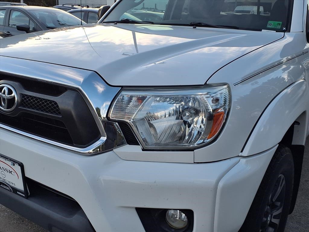 2013 Toyota Tacoma Double Cab V6 PreRunner photo 3