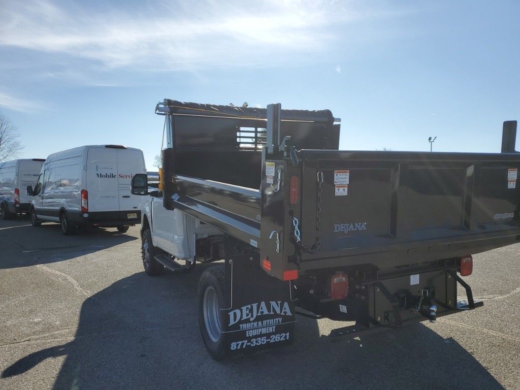 2024 Ford F-350 XL photo 6