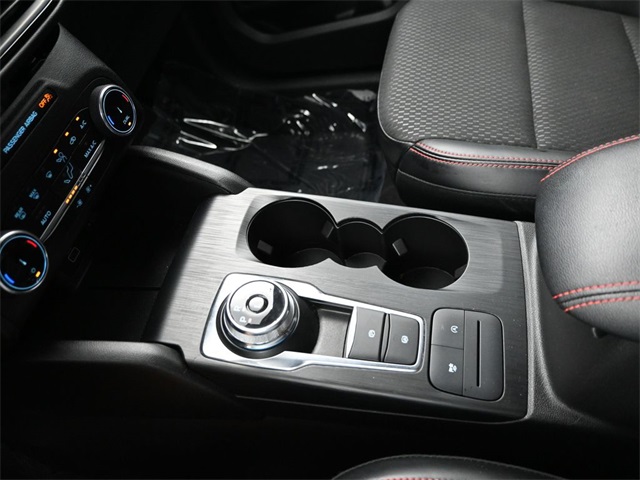 2025 Ford Escape ST-Line photo 21
