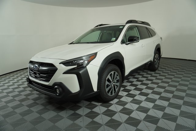 2025 Subaru Outback Premium photo 2