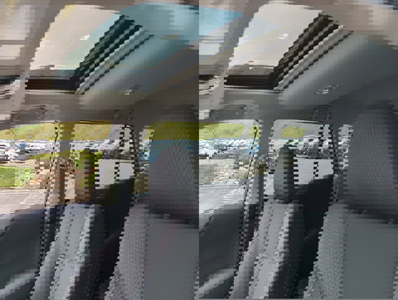 2025 Subaru Outback Premium photo 12