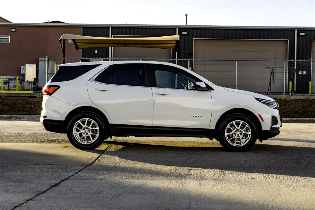 2024 Chevrolet Equinox LT photo 4