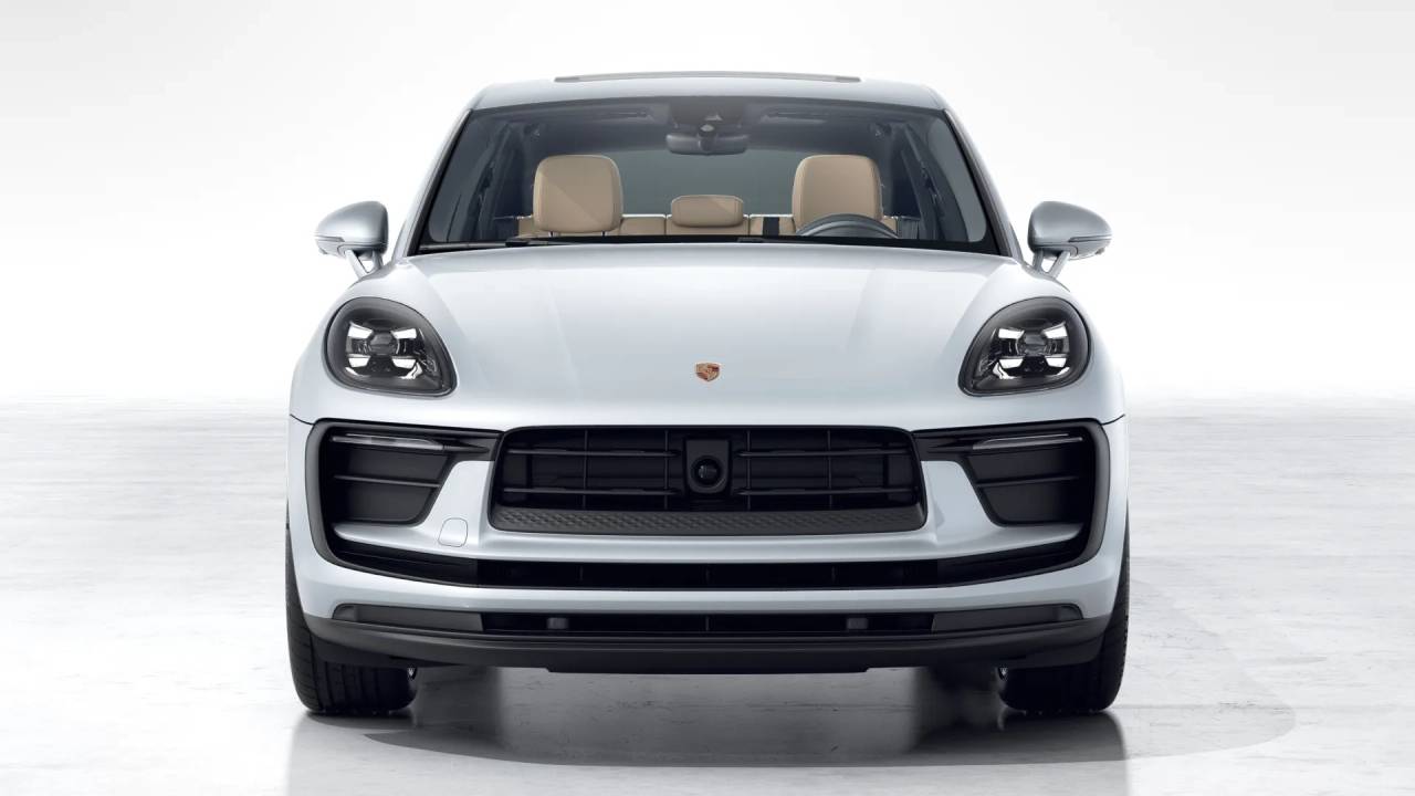 2026 Porsche Macan Base photo 9