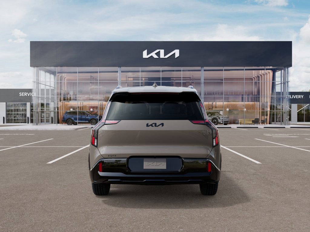 2026 Kia EV9 Land photo 4