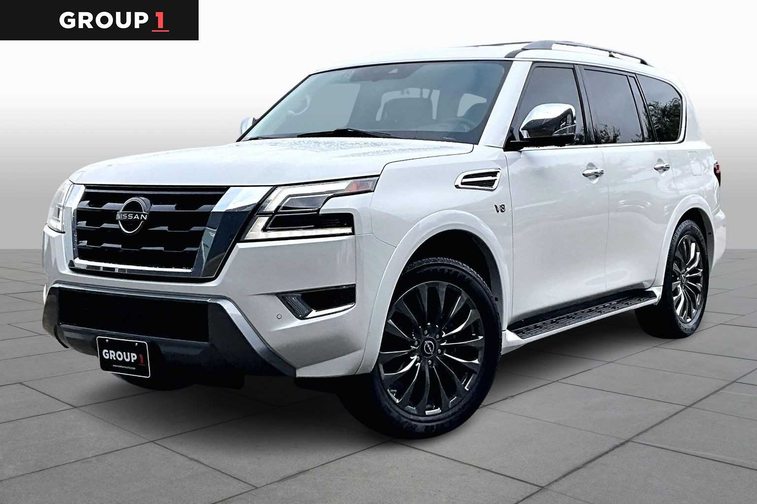2022 Nissan Armada Platinum's photo