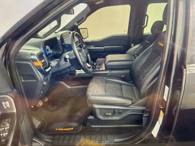 2022 Ford F-150 Tremor photo 2