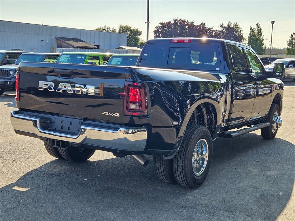 2026 Ram 3500 Tradesman photo 7