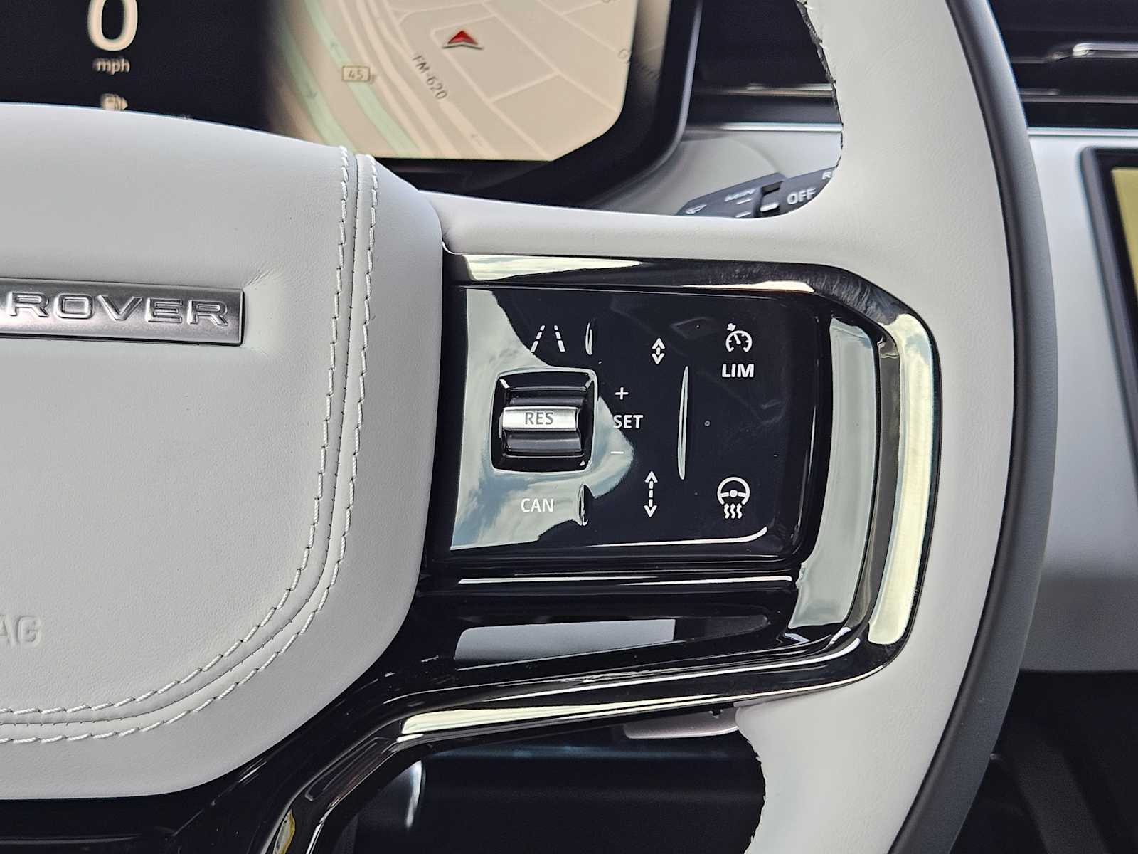 2025 Land Rover Range Rover Sport SE photo 24