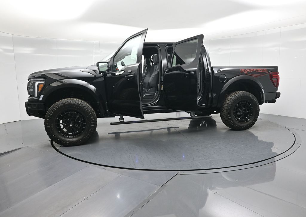 2025 Ford F-150 Raptor photo 33