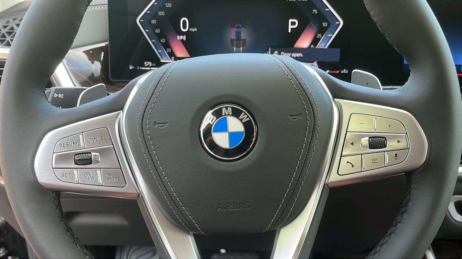 New 2026 Black Sapphire Metallic BMW xDrive40i image 13