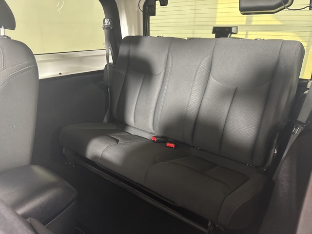 2015 Jeep Wrangler Sport photo 11