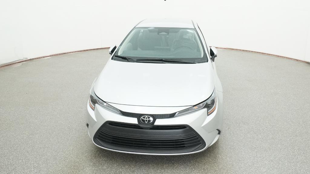 2026 Toyota Corolla LE photo 3