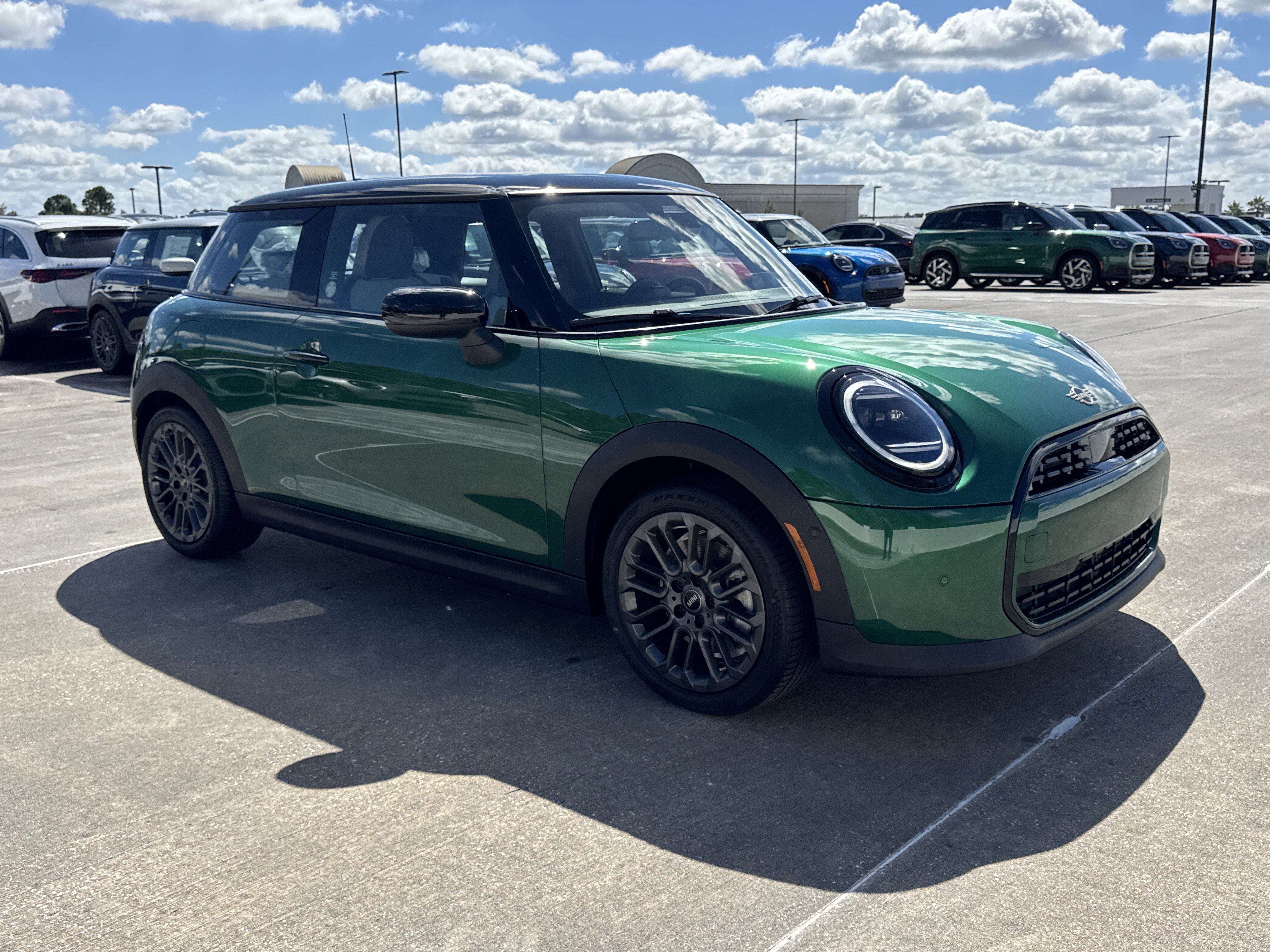 New 2026 MINI COOPER C 2 DOOR SIGNATURE PLUS's photo