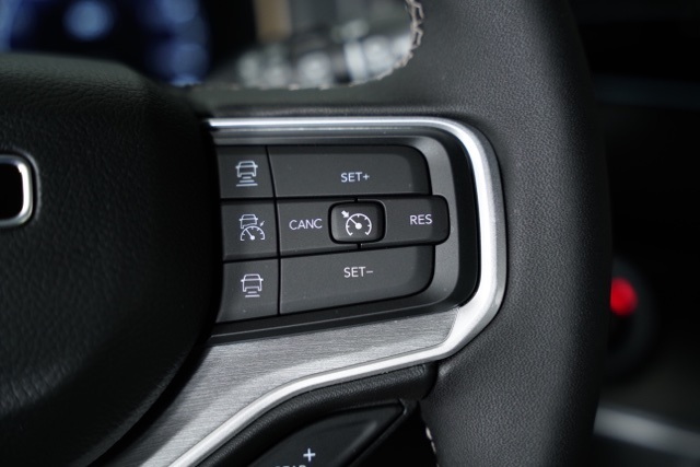 2025 Jeep Wagoneer Series II photo 5