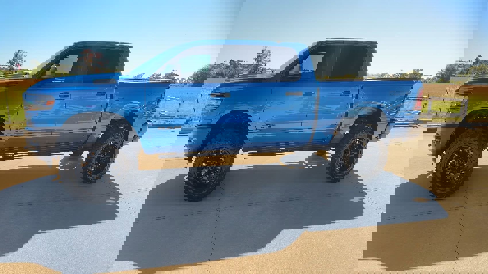 2026 Ram 1500 Warlock photo 4