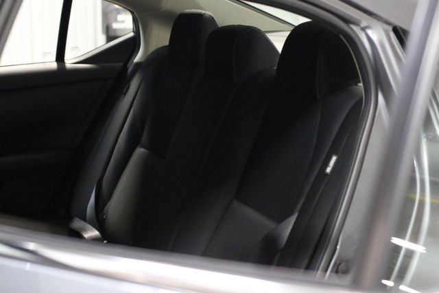 2025 Nissan Sentra SV photo 17