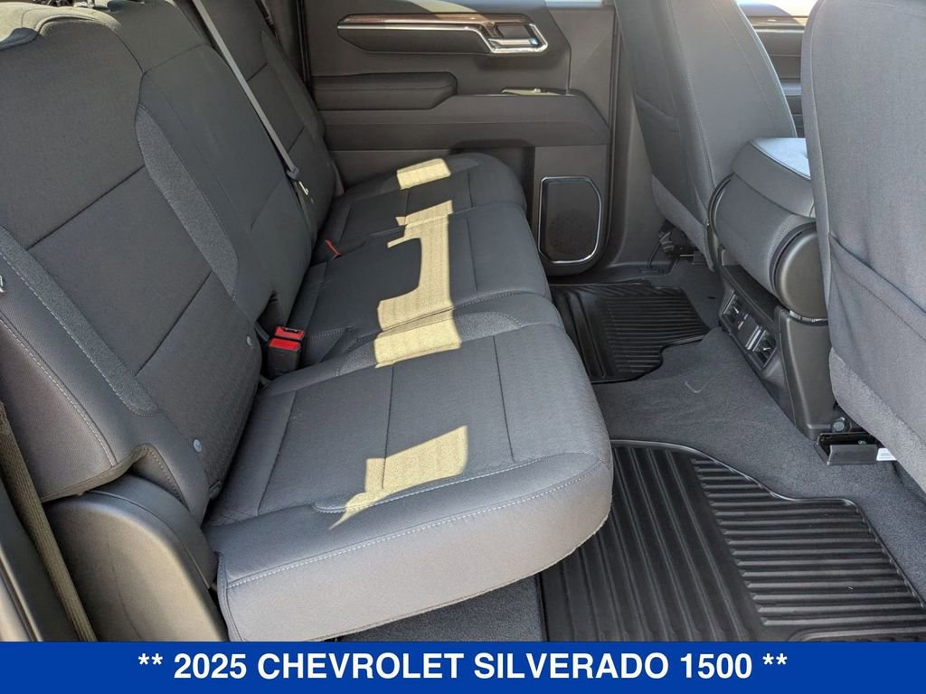 2025 Chevrolet Silverado 1500 LT photo 28
