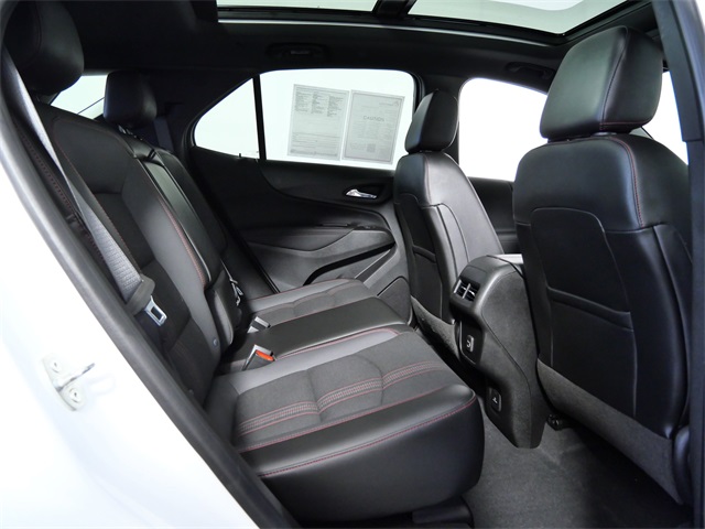 2022 Chevrolet Equinox RS photo 11