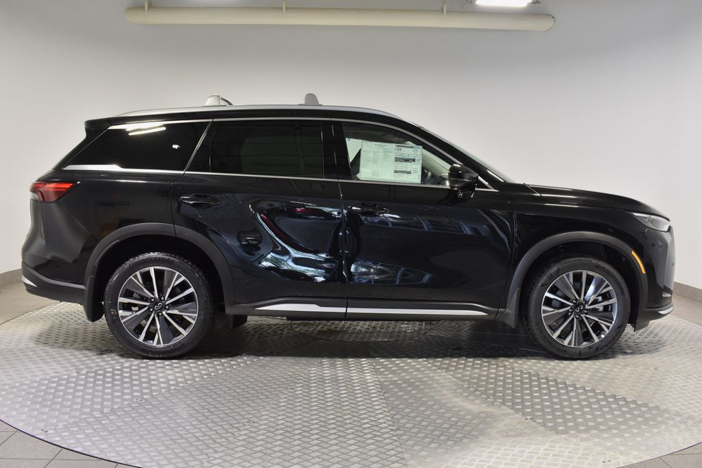 2026 Infiniti QX60 Luxe AWD photo 7