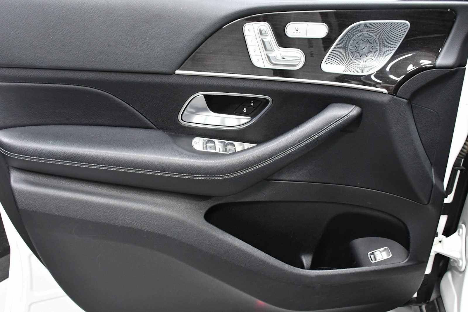 2020 Mercedes Benz GLE 450 4MATIC photo 4