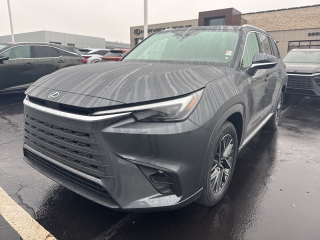 2026 Lexus TX Premium's photo