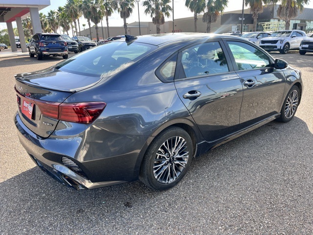 2024 Kia Forte GT-Line photo 4