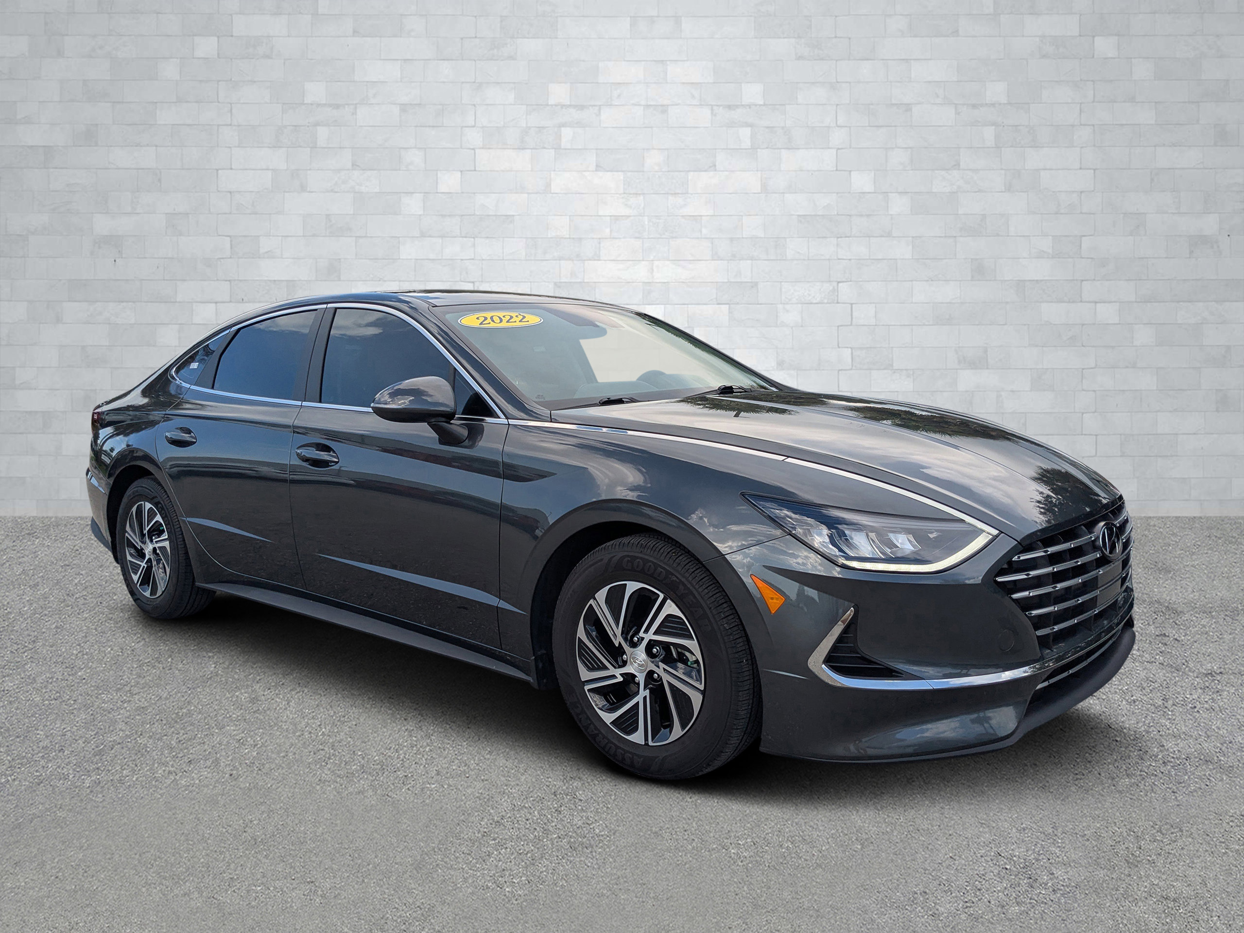 2022 Hyundai Sonata Hybrid Blue