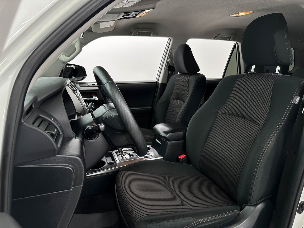 2022 Toyota 4Runner Trail photo 9