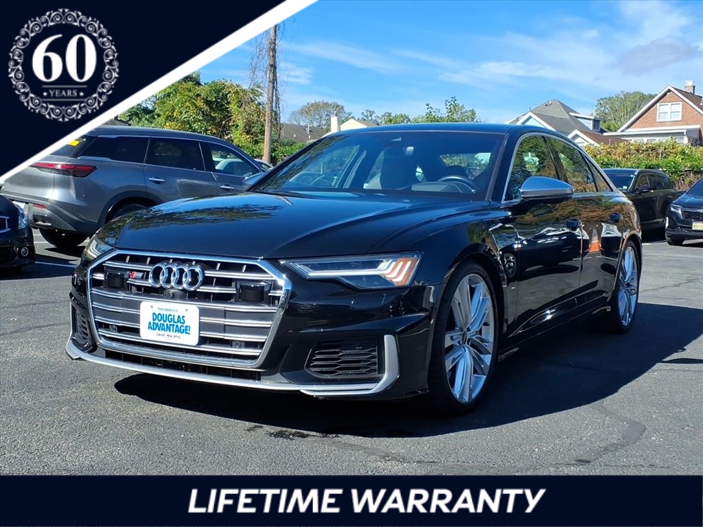 2022 Audi S6 Prestige's photo