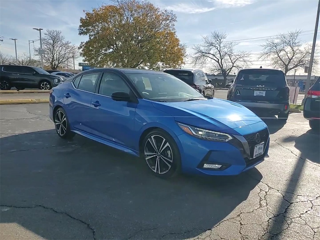 2023 Nissan Sentra SR photo 4