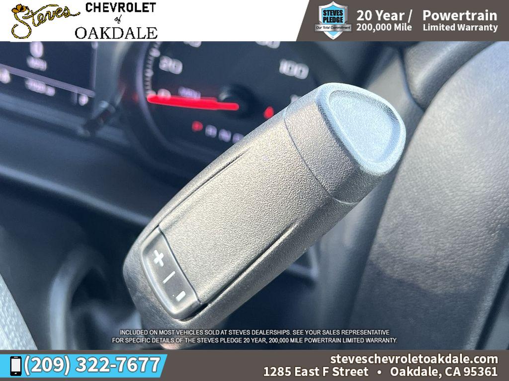 2025 Chevrolet Silverado 1500 Custom photo 17