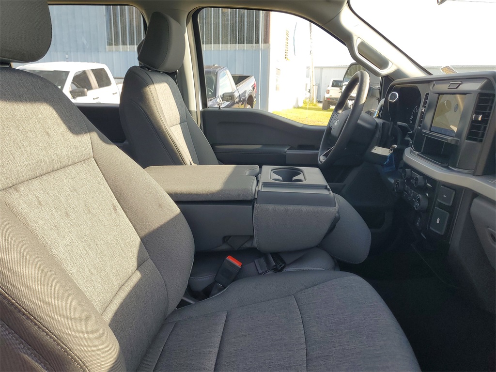 2026 Ford F-250 XL photo 27