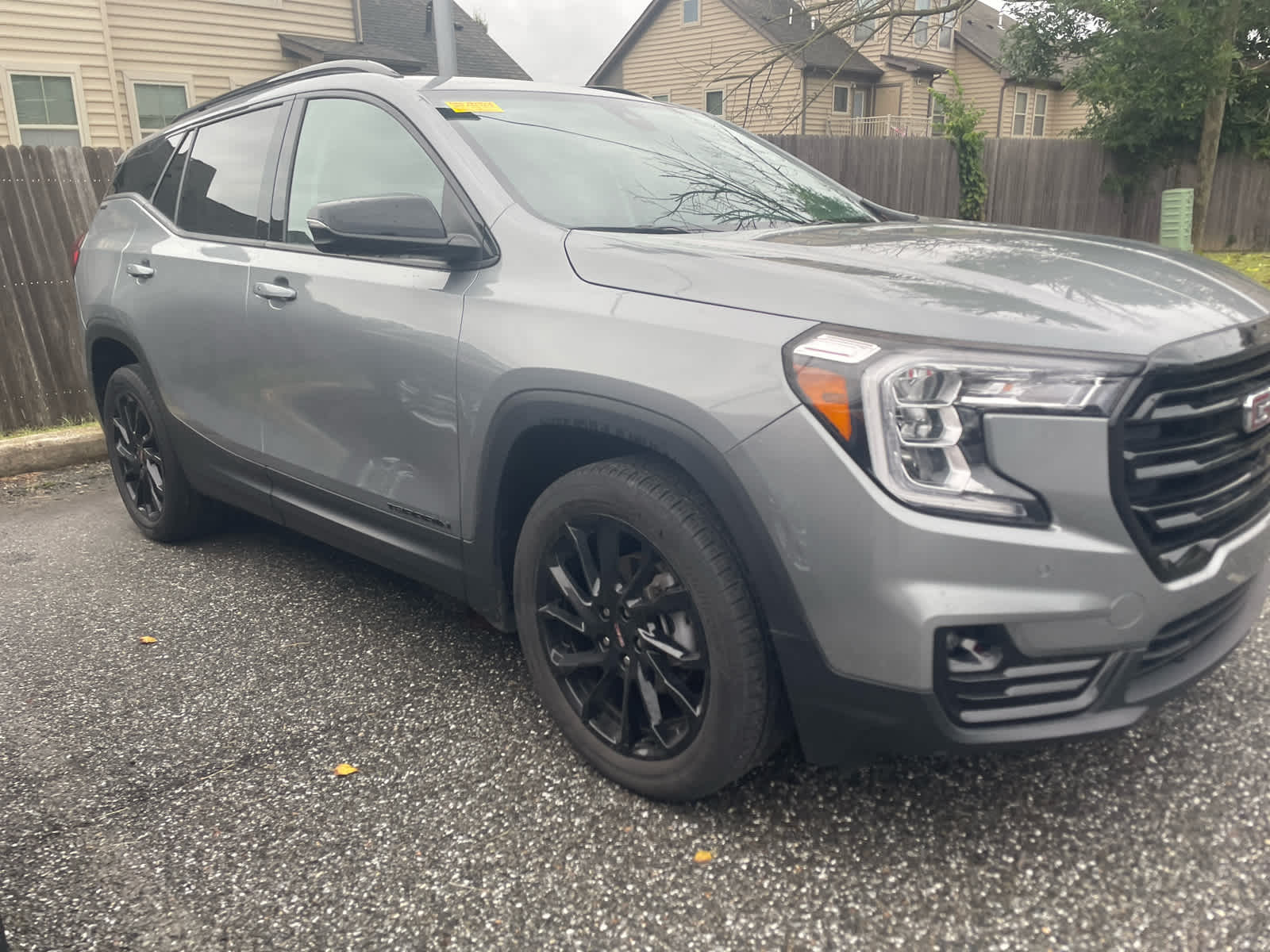 2023 Gmc Terrain SLT photo 3