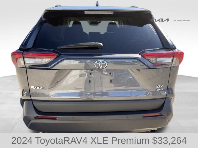 2024 Toyota RAV4 XLE Premium photo 3