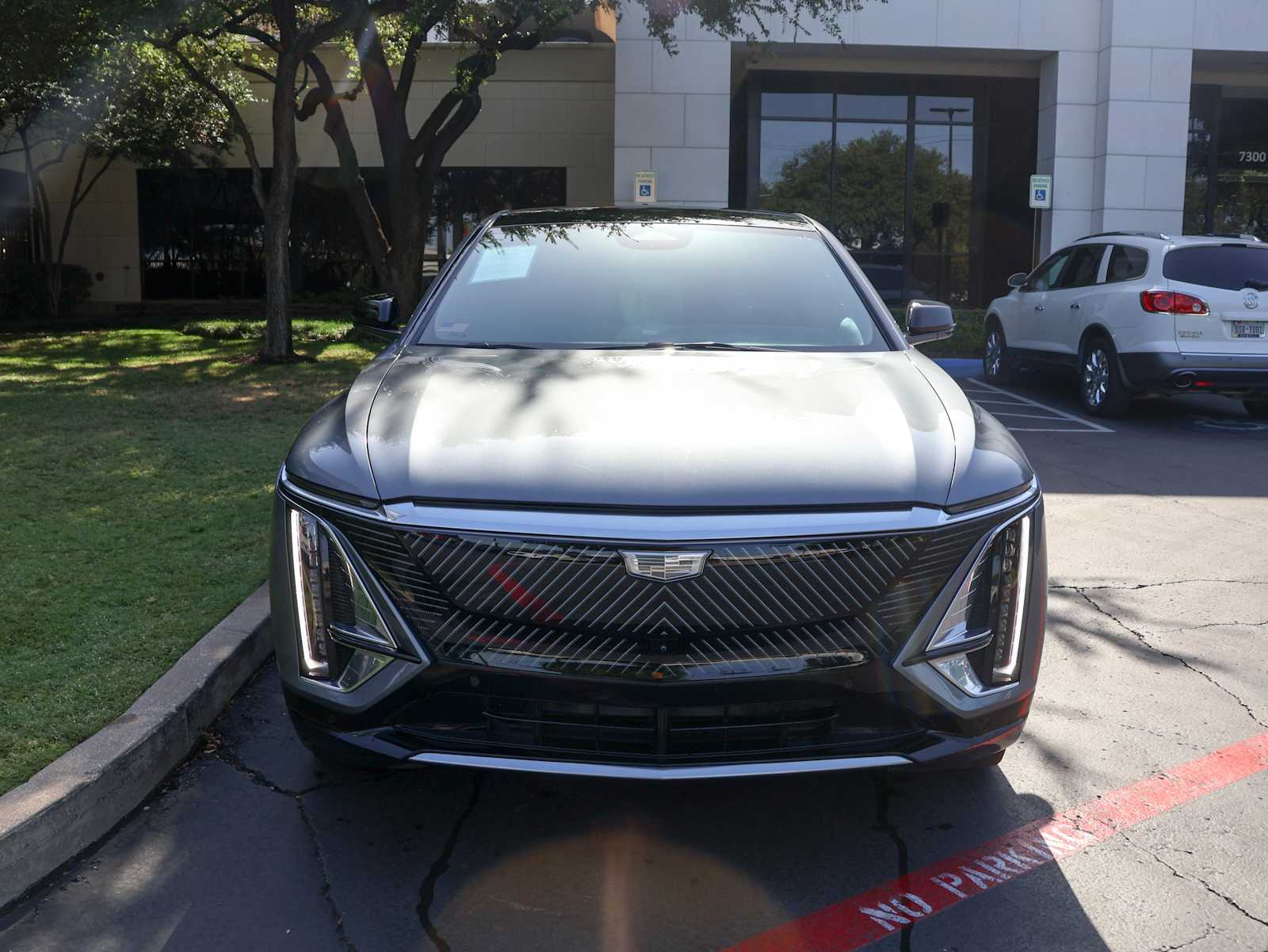Certified 2023 Cadillac LYRIQ Luxury with VIN 1GYKPMRK7PZ001534 for sale in Dallas, TX