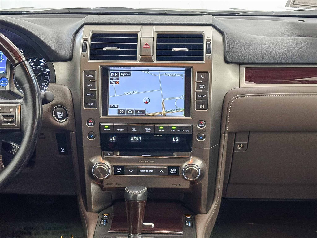 2018 Lexus GX 460 photo 15