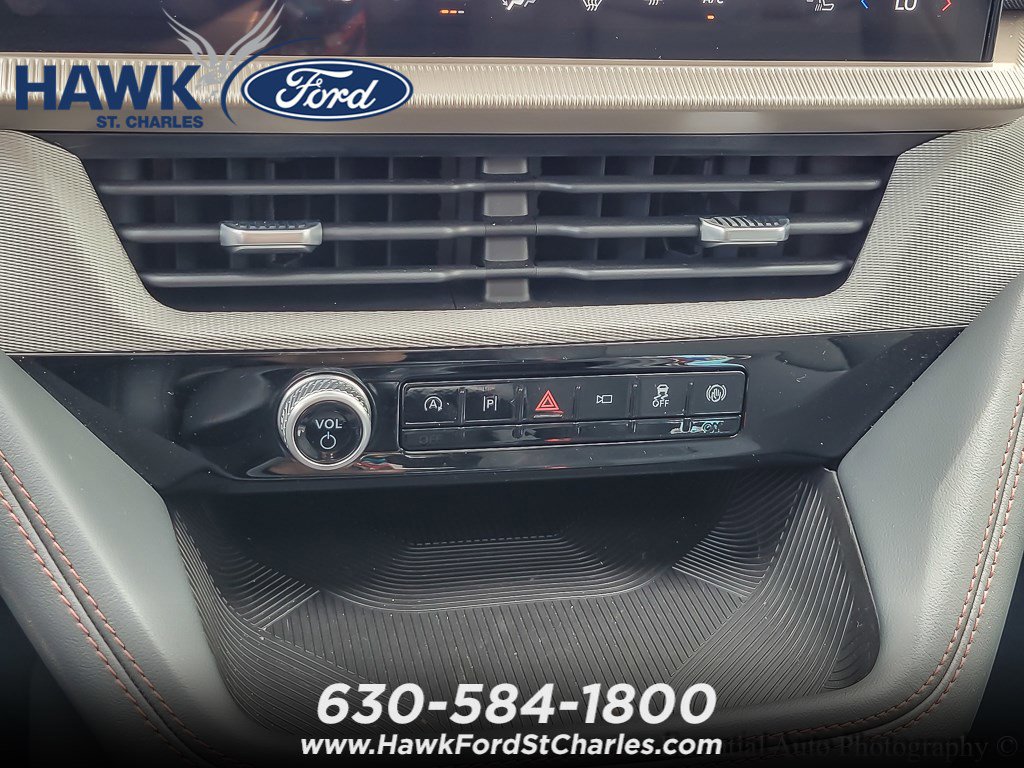 2025 FORD EXPLORER - Image 16