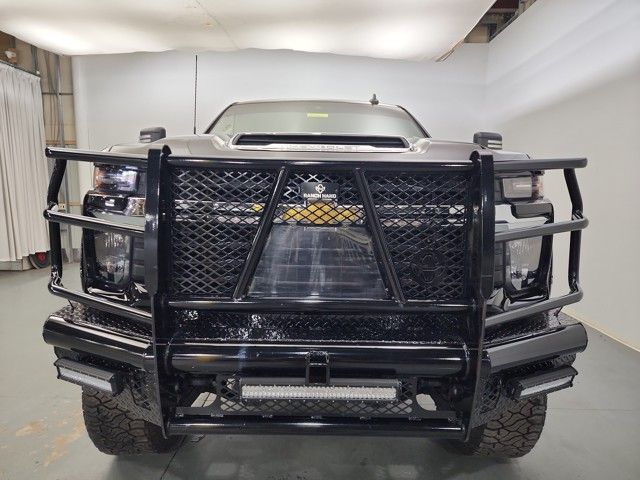 2024 Chevrolet Silverado 3500HD LT photo 5