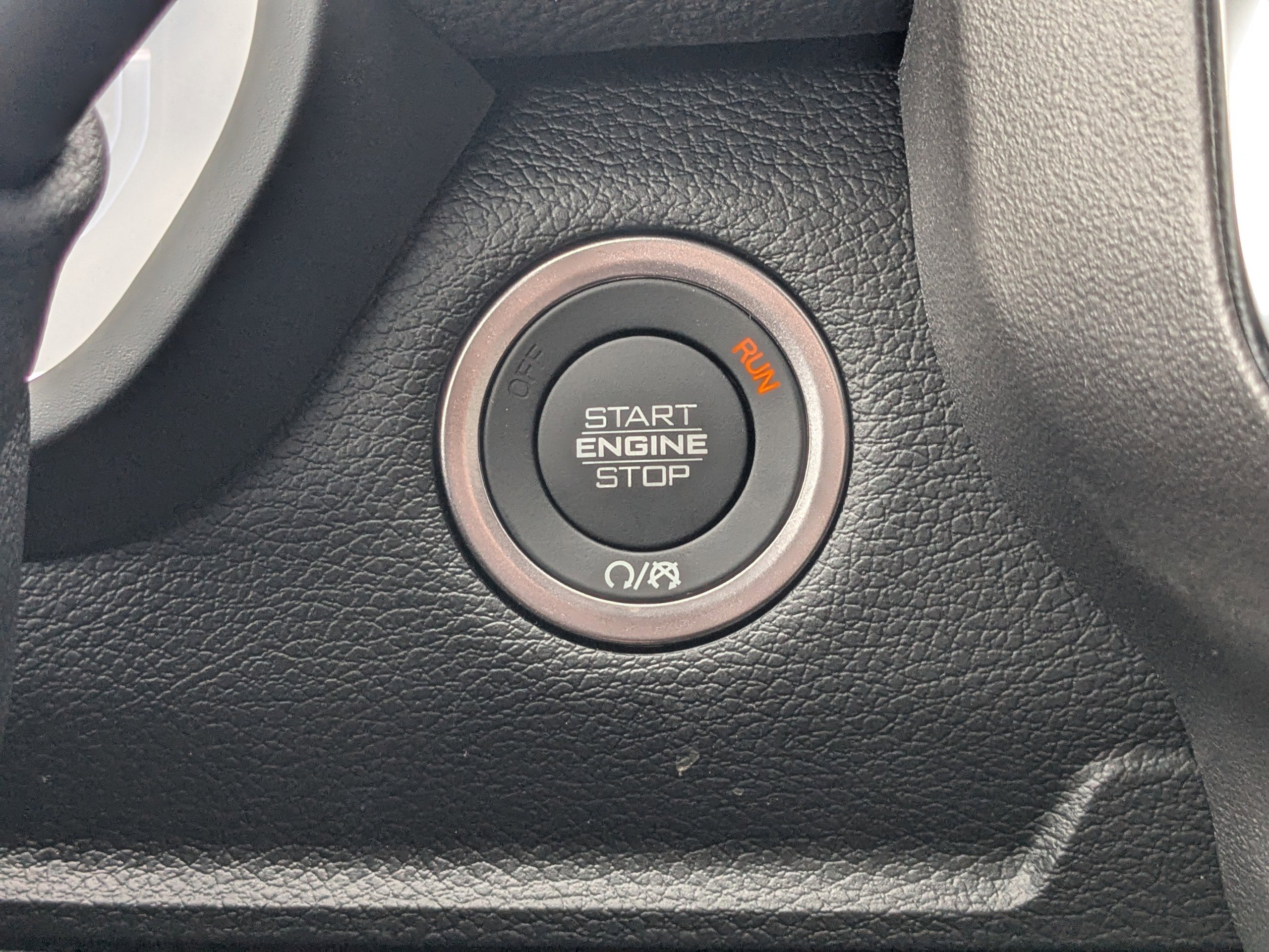 2025 Ram 3500 Laramie photo 25