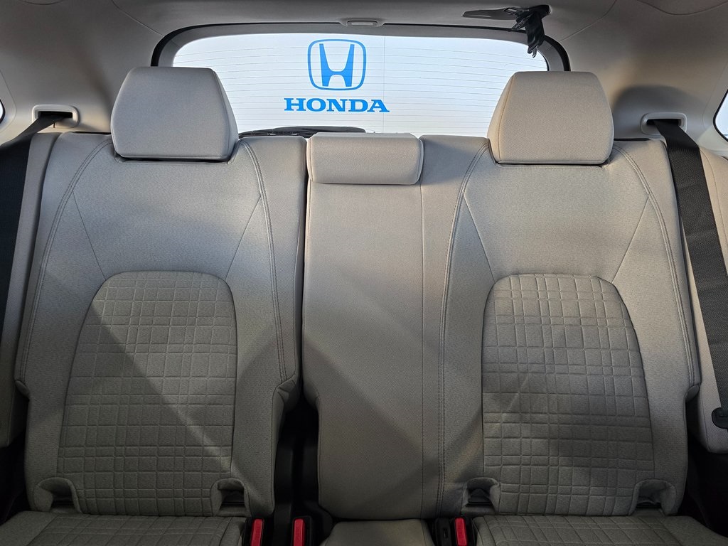 2025 Honda HR-V LX photo 17