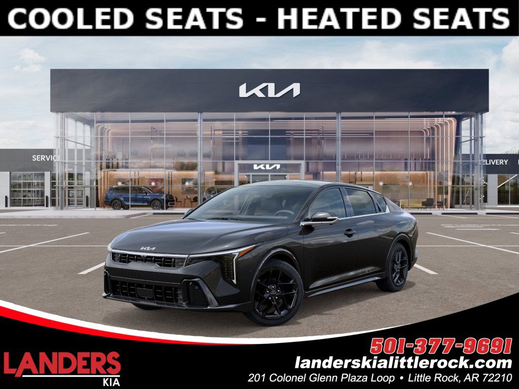 2025 Kia K4 GT-Line Turbo's photo