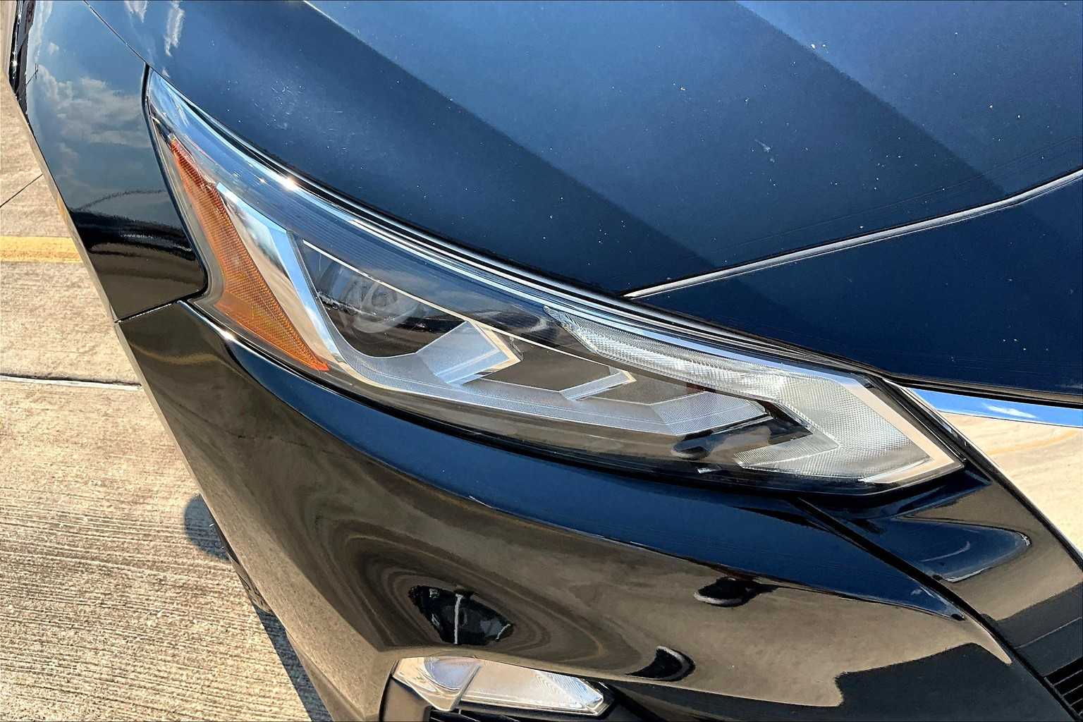 2022 Nissan Altima 2.5 SV photo 27