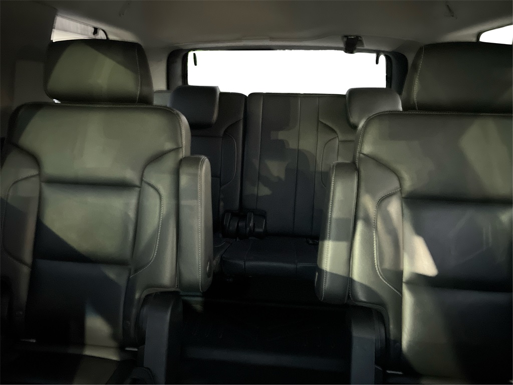 2018 Chevrolet Tahoe LT photo 13
